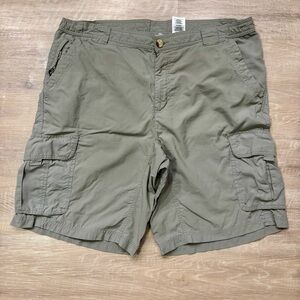 Columbia Titanium 9.5” Cargo Shorts Nylon Packable Gray Men's LARGE Y2K Omni Dry